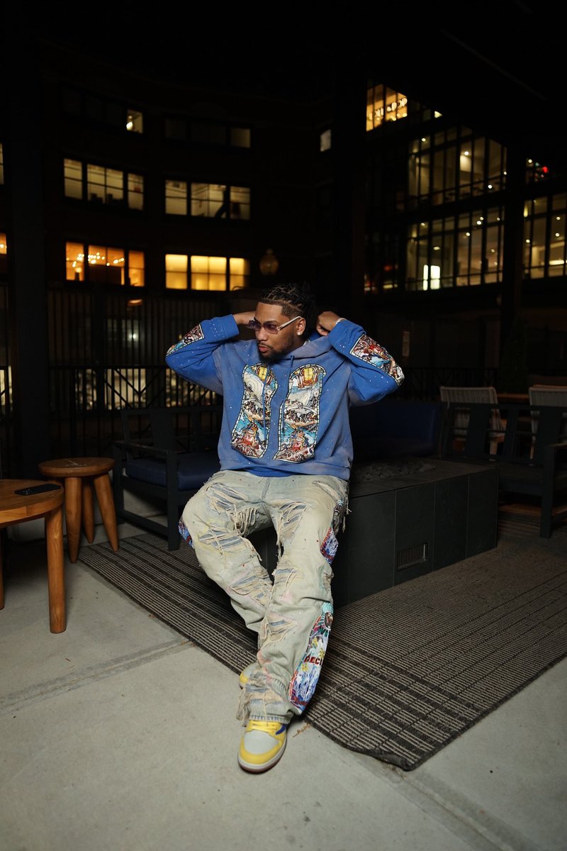 PADR✪NE! tweet media