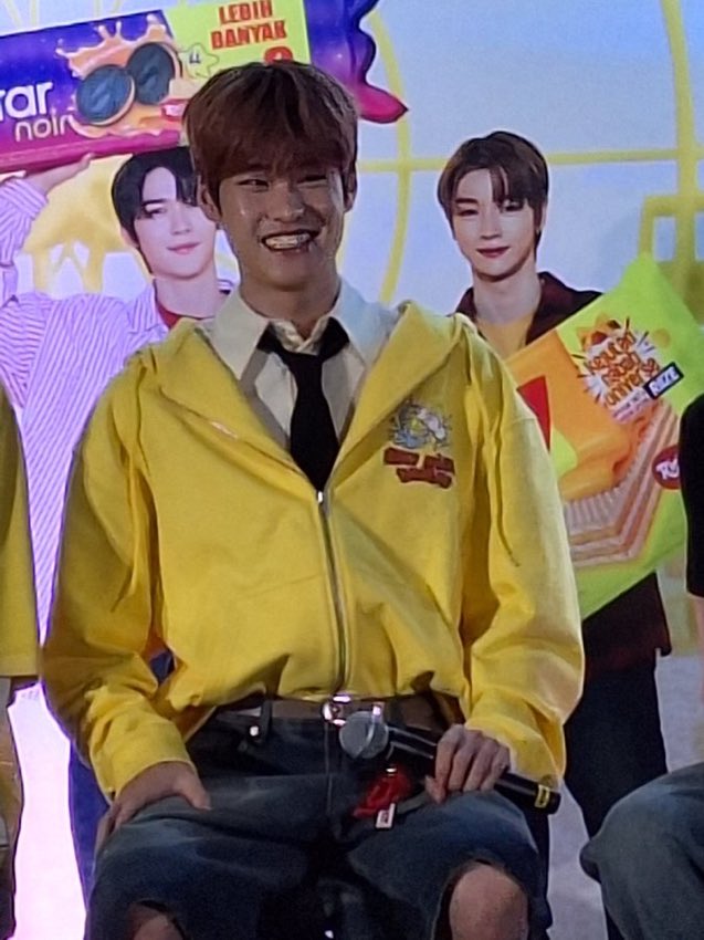 basoacil_ofc's tweet image. 😁