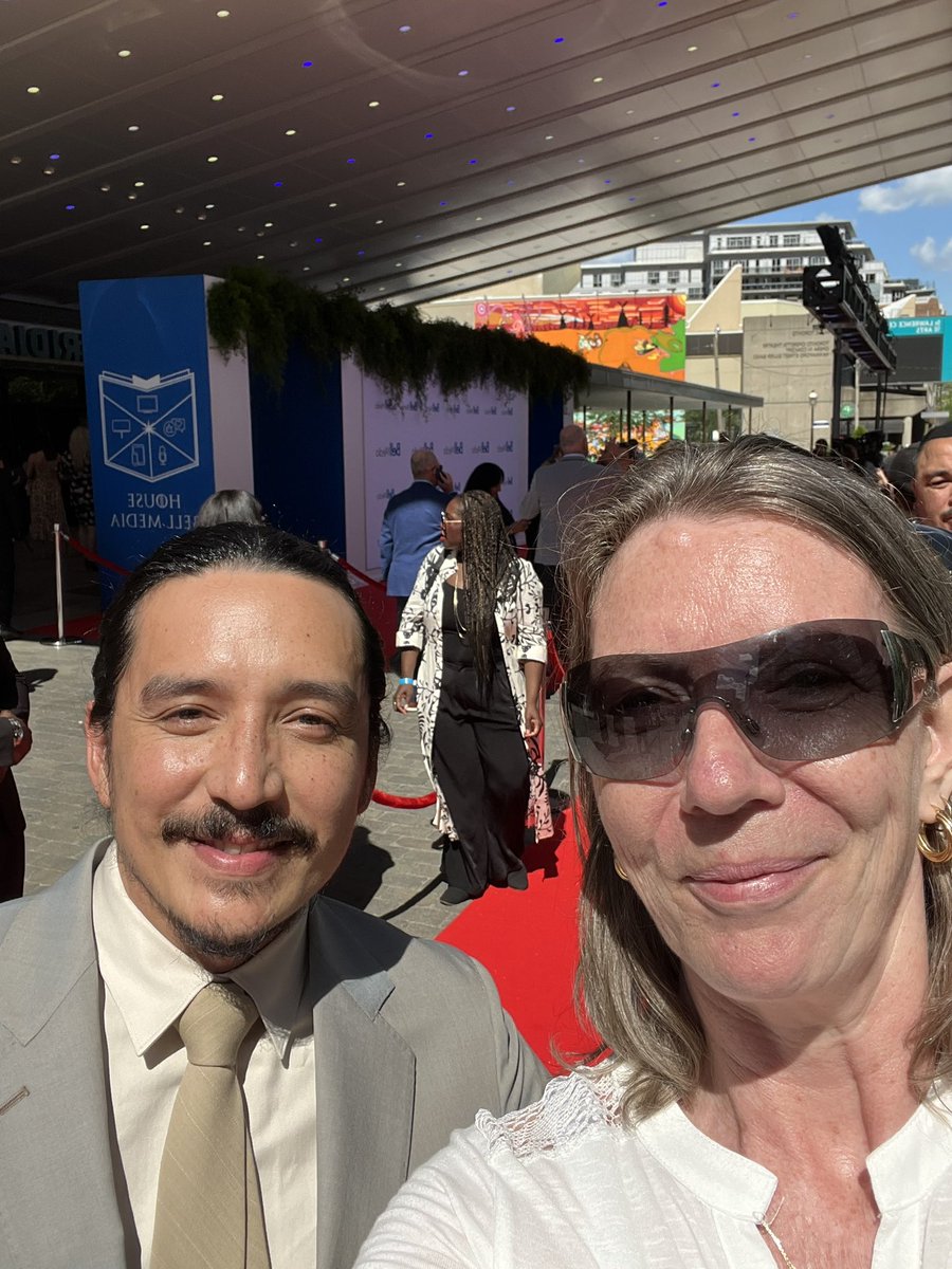 KaronSmart's tweet photo. Bell Media Upfront #bellupfront #meridanhall https://t.co/kkTnWATpei