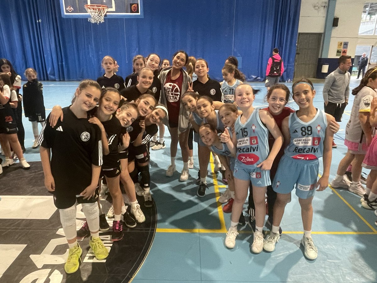 robez_'s tweet photo. Siempre es un lujo visitar Pontedeume para participar en el torneo mini femenino que anualmente organiza @CBPontumio. Imposible recibir mejor trato y mejor bizcochada!! Gracias!! 🩵💚 https://t.co/GYxTqQMYTp