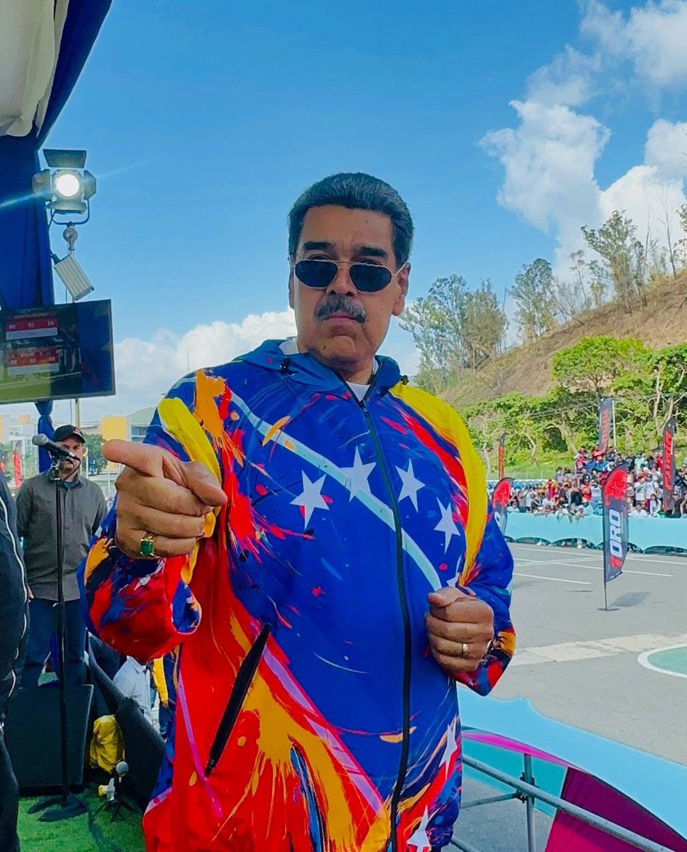 Yo voy a mi Gallo pinto, me la Juego con <a href="/NicolasMaduro/">Nicolás Maduro</a> el #NicoStyle