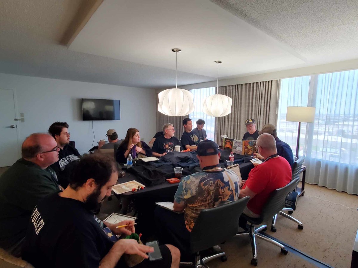 stefandwarven's tweet image. Big tables at NorthTexasRPG Con! 2 games run, one more to go! Who will live to tell the tale? #dungeonsanddragons #dwarvenforge #ntrpgcon #rpg #dnd #gaming #ADnD #roleplayinggames