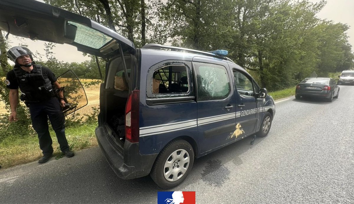 Gendarmerie tweet picture