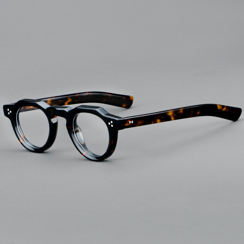 gezhen1992's tweet photo. 8006 High quality acetate eyeglass frames Retro round glasses You can add your prescription #menglasses #womenglasses #fasioneyewear #eyewear #eyewearstyle #eyeglasses #eyeglassframes #southood #glasses #eyewearfashion #eyeglassframes #frames #optical https://t.co/sE6O9Gq8uZ