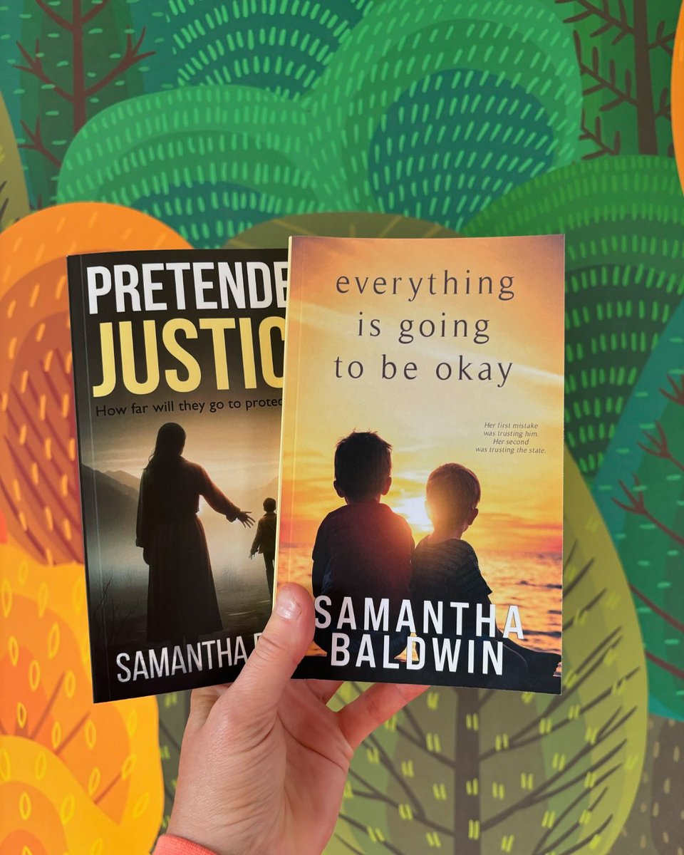 stinie's tweet photo. Dear Samantha Baldwin @sammy_lianne thanks for sending me "my" copies, the copies of the books you wrote and published. I received them in my mailbox today! 📮 🙏 📚 🤓
https://t.co/RZqLRM2rrZ
#samanthabaldwin #TrionaScully #PretendedJustice #EverythingisGoingtoBeOkay
2 you 💌 https://t.co/VBMZICLPhZ