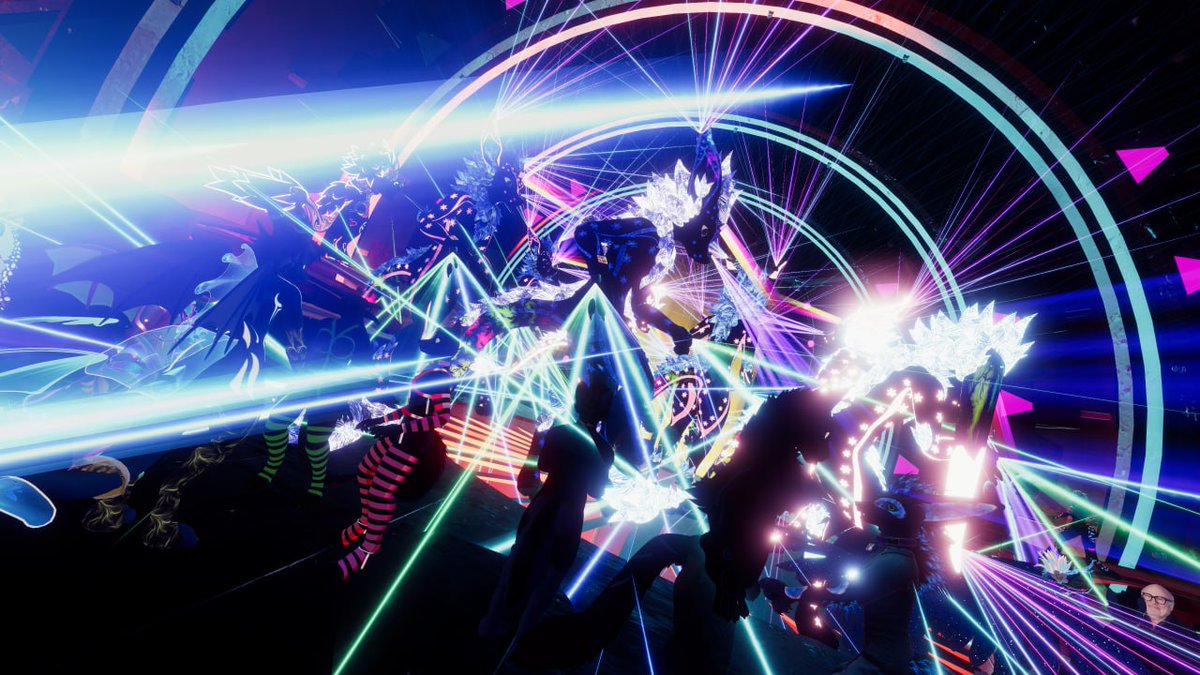 #Furality Umbra! Nardo's decided to put on their own light show <a href="/furality/">Furality</a>