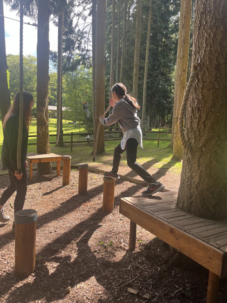 MarlboroughPrim's tweet photo. #Oaker Wood more team building activities with low ropes! 🫶🏼 https://t.co/If9NR4CtNM