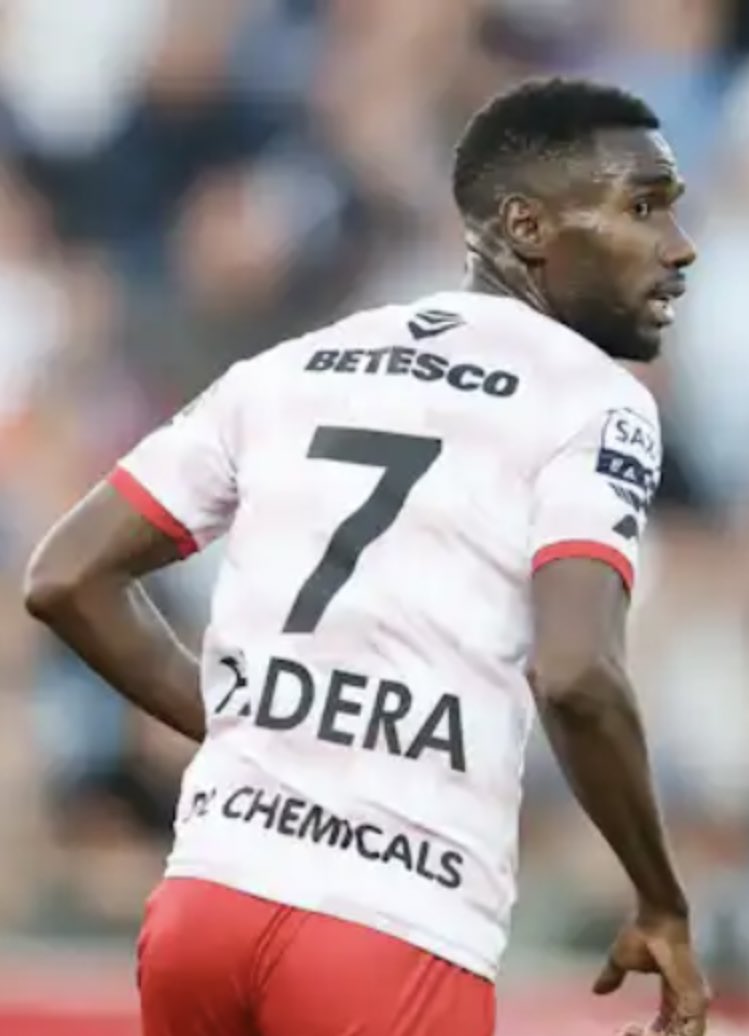 Yankeevybez's tweet photo. This guyโs pace and dribbling keeps improving,what a lovely player
#Alieufadera #Scorpions๐ฆ https://t.co/Q4thHa59lX