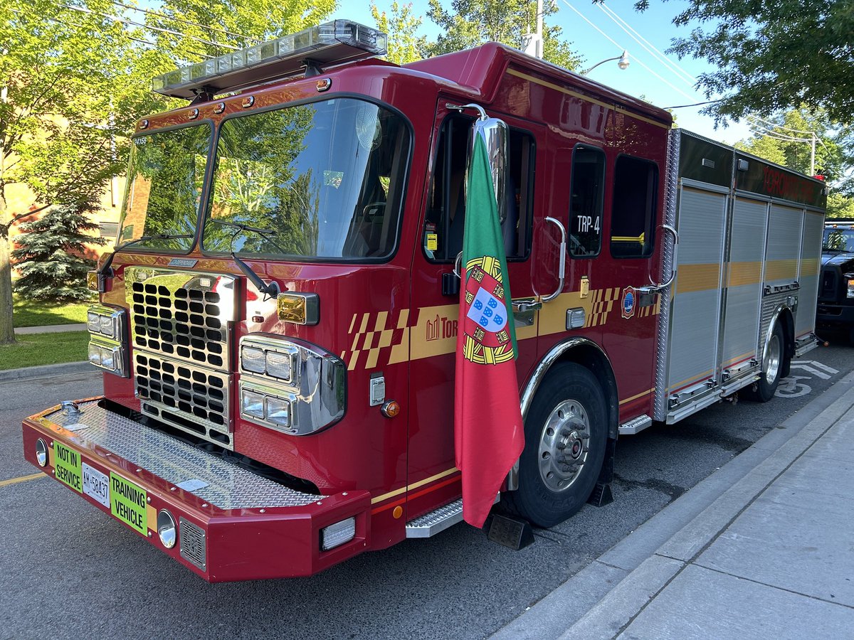 Toronto Fire Services 🇨🇦 tweet media