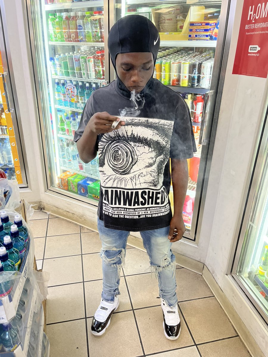 raisehellfor13's tweet image. 