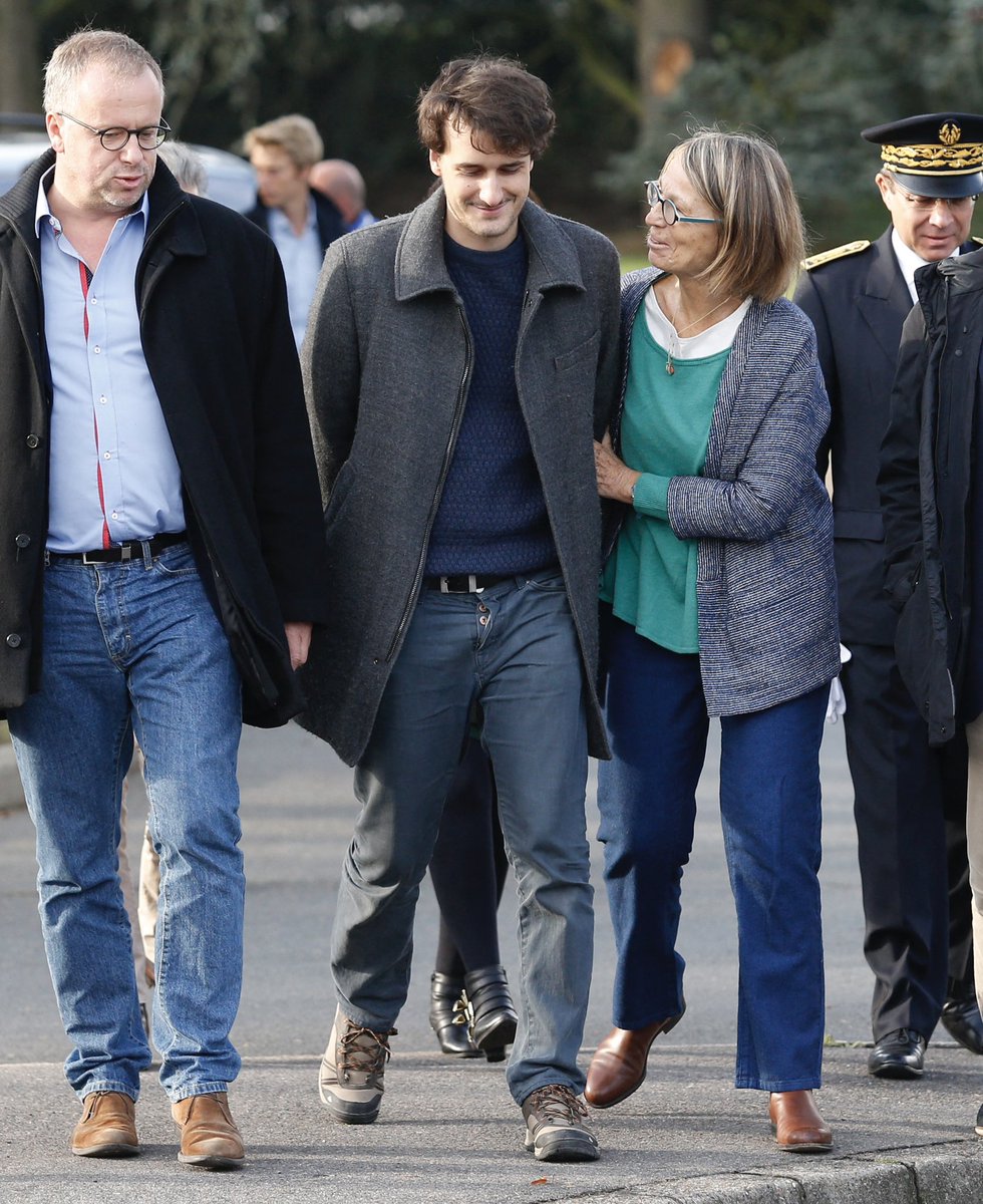 Merci Christophe d’avoir porté ce combat si important et noble pendant tant d’années. 

Et d’un point de vue personnel, merci de t’être battu, avec RSF pour obtenir ma libération et me sortir des geôles turques.

Je te suis éternellement reconnaissant. 

Repose en paix.