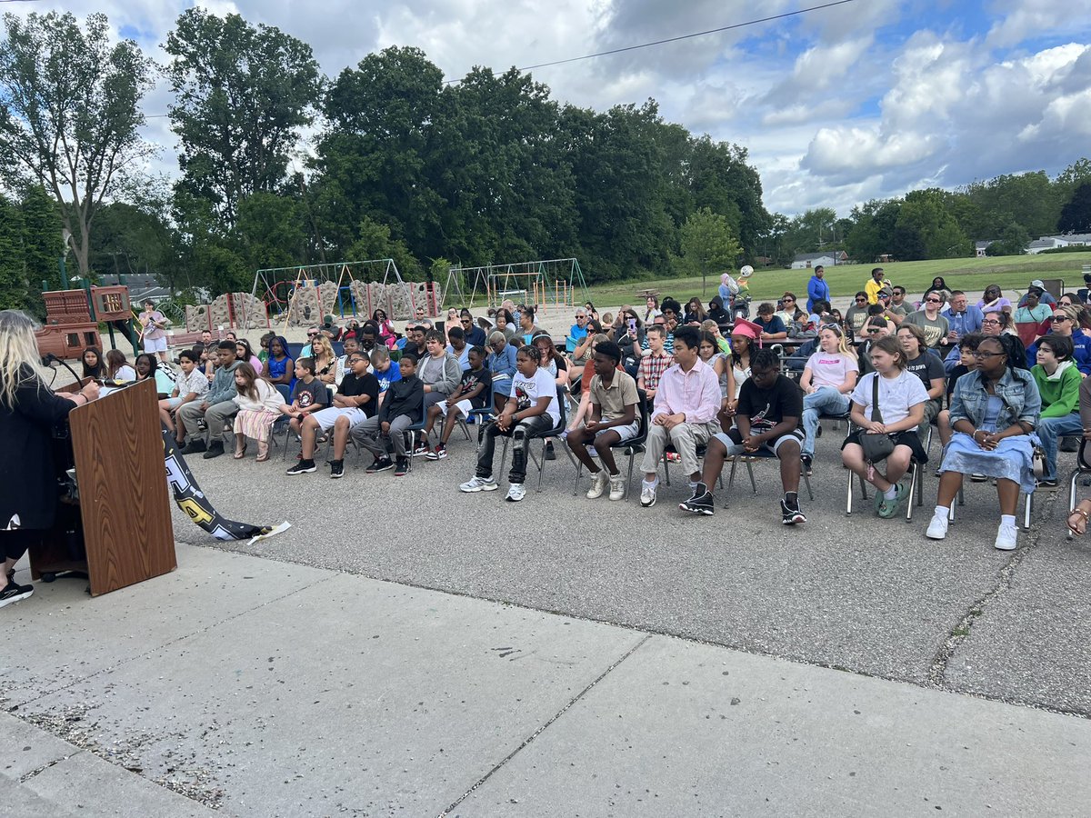 Melissa Carruth tweet media