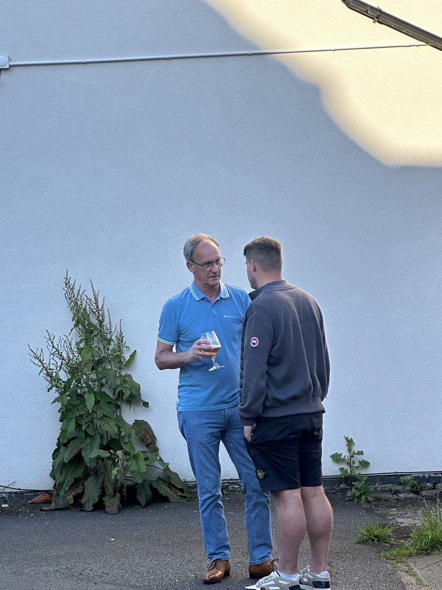 End of season awards tonight. <a href="/TedWilliams_/">T e d</a> is our players player of the year. Consistently no nonsense, slightly commanding and has lot at least 3 stone this year through his running commitments #CanadianGP #PineappleHead