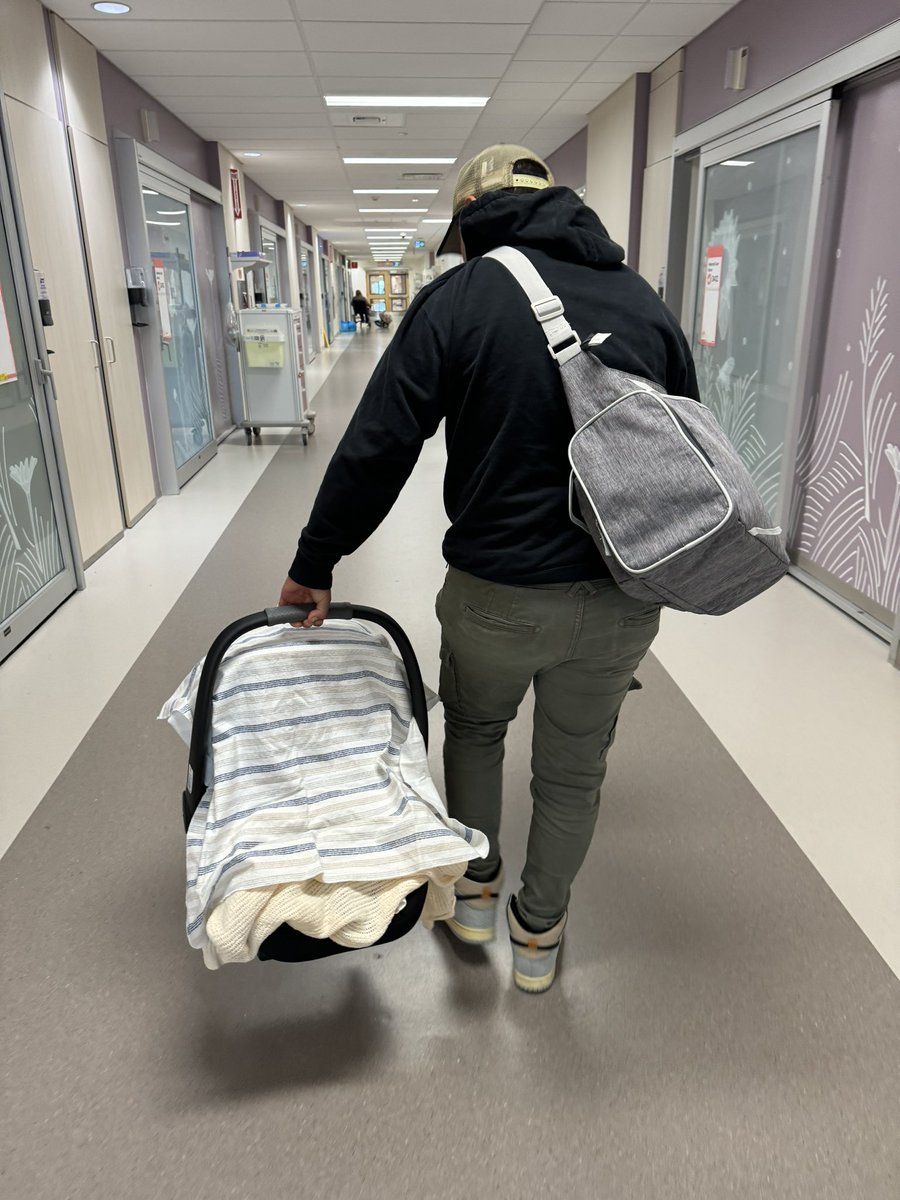 malto_98's tweet photo. June 3rd my son was born.. ❤️❤️

it’s a dream come true. Your year has started baby boy. You have blessed our lives. You have reminded me the importance of family. I am grateful for my love, my family &amp; this experience we call life. ❤️ https://t.co/8jaAtsB9Oi