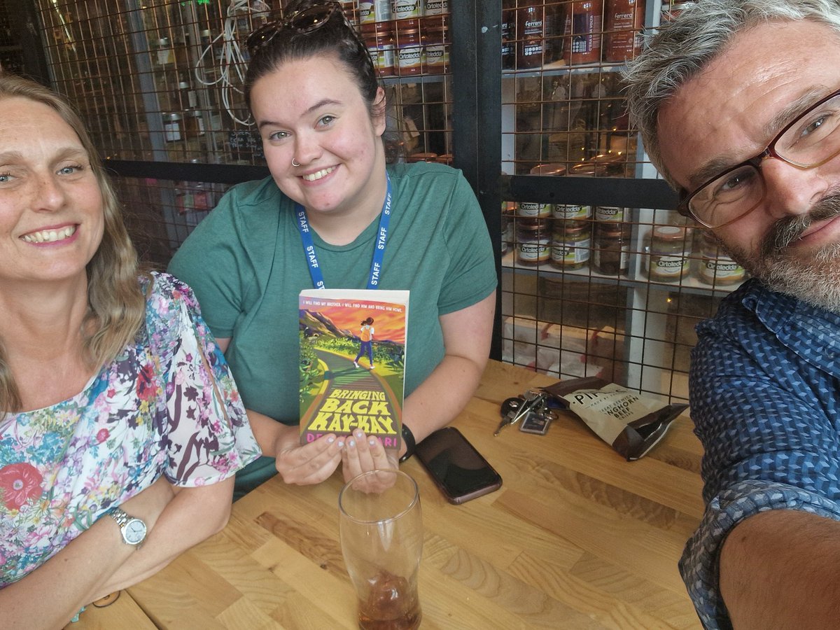 McInnesBruce's tweet photo. We absolutely loved #BringingBackKayKay by @DevyaniNK and can't wait to get it into the hands of our young readers 😍 Looking forward to getting stuck into our next read too by @joseph_elliott 💜 https://t.co/M8wbUIRAU2