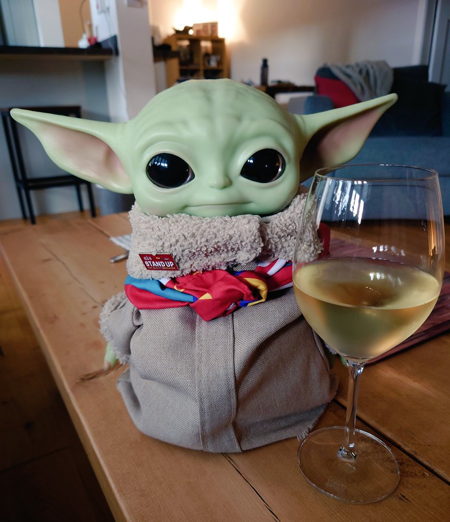 I'm home after #EISAGM24 I had a great time and made many new friends. I'm very tired now so a relaxing night is needed 🥂