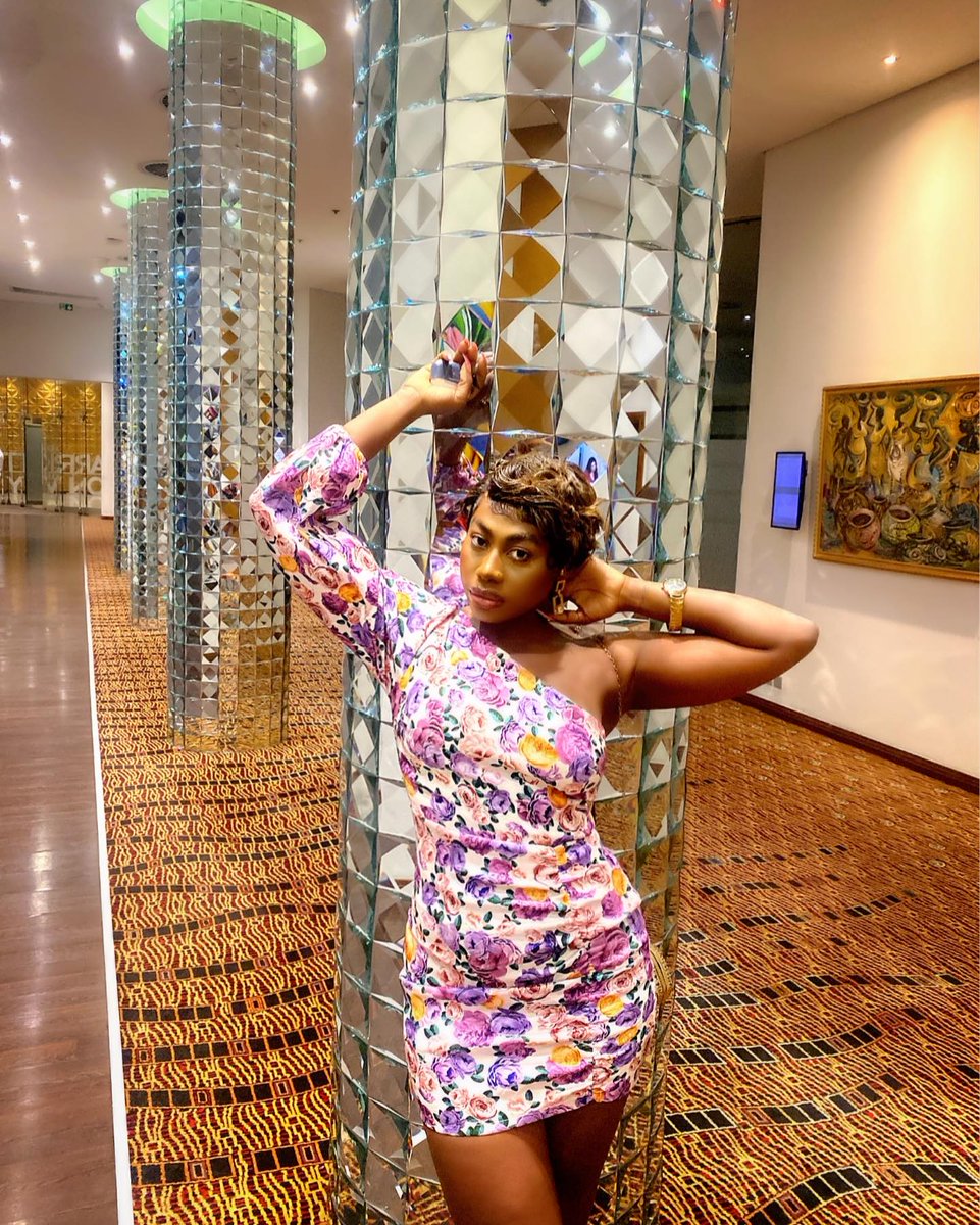 etty_bedi's tweet photo. Don’t puzzle yourself trynna figure me out https://t.co/LVDoasbq9Z