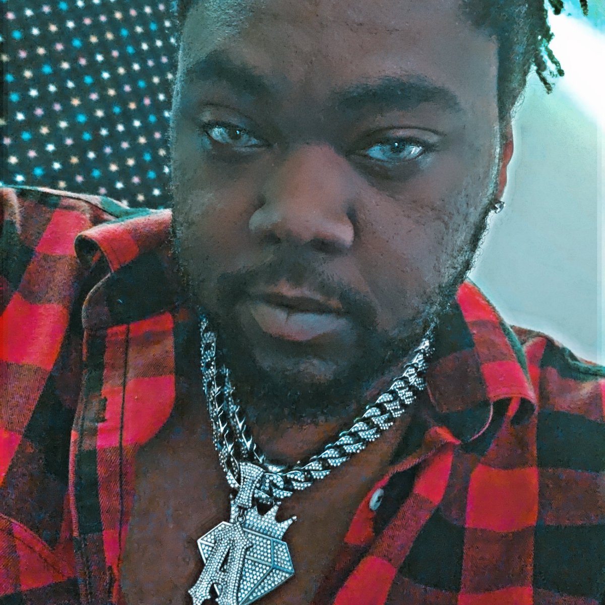 algeroncarter's tweet photo. #NewProfilePic https://t.co/vLkj0Q6QU6