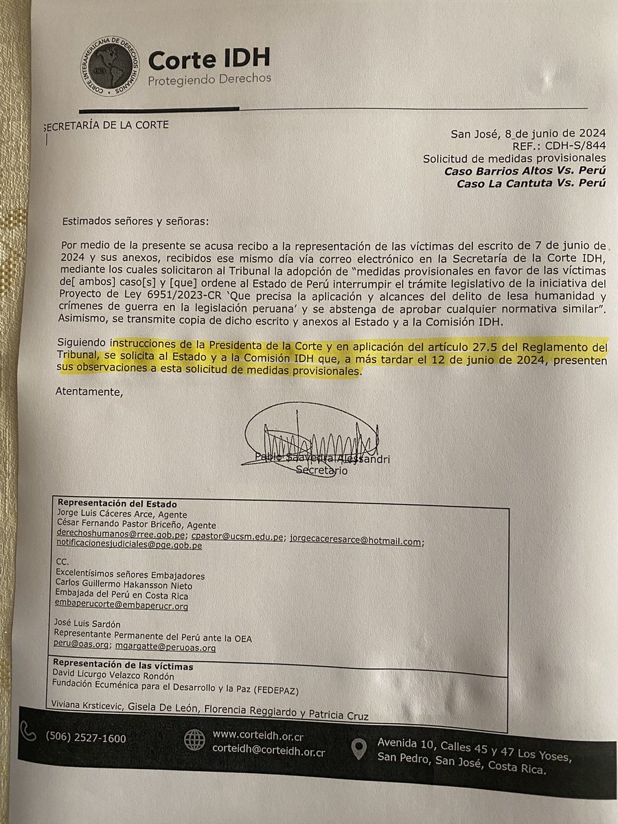 IDL_Rivera's tweet photo. #ULTIMO @CorteIDH requiere al Estado peruano presente -antes del 12 de junio- información sobre la ley de impunidad que pretende eliminar la existencia de los crímenes de lesa humanidad.
Este pedido se da en las Medidas Provisionales solicitadas por las víctimas de Barrios Altos. https://t.co/EDEx5RyzHB