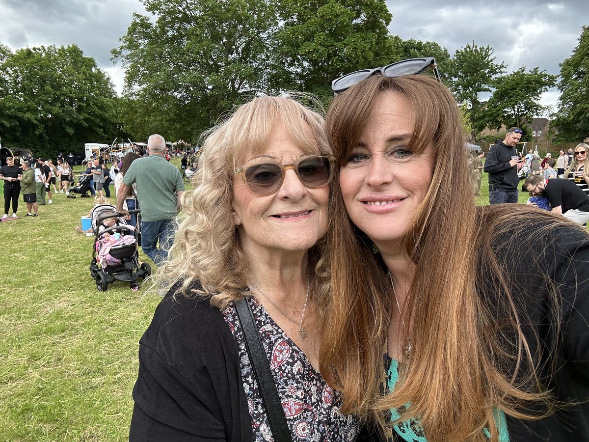 KellyTolhurst's tweet image. #Halling Parish Council today organised a fantastic #Dday80 commemorative village fayre. A privileged to open alongside Leigh Stanley ex Royal Engineer from the @RBLI The Army &amp;amp; Police Cadets on duty, with loads of activities and rides. congratulations to all involved 👏