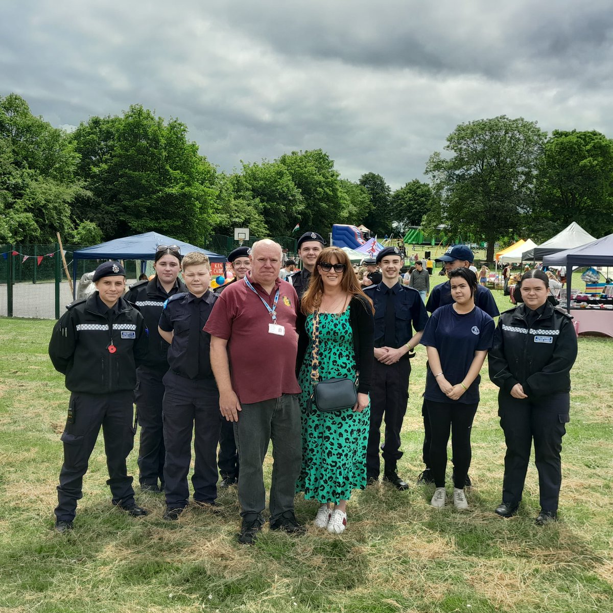 KellyTolhurst's tweet image. #Halling Parish Council today organised a fantastic #Dday80 commemorative village fayre. A privileged to open alongside Leigh Stanley ex Royal Engineer from the @RBLI The Army &amp;amp; Police Cadets on duty, with loads of activities and rides. congratulations to all involved 👏