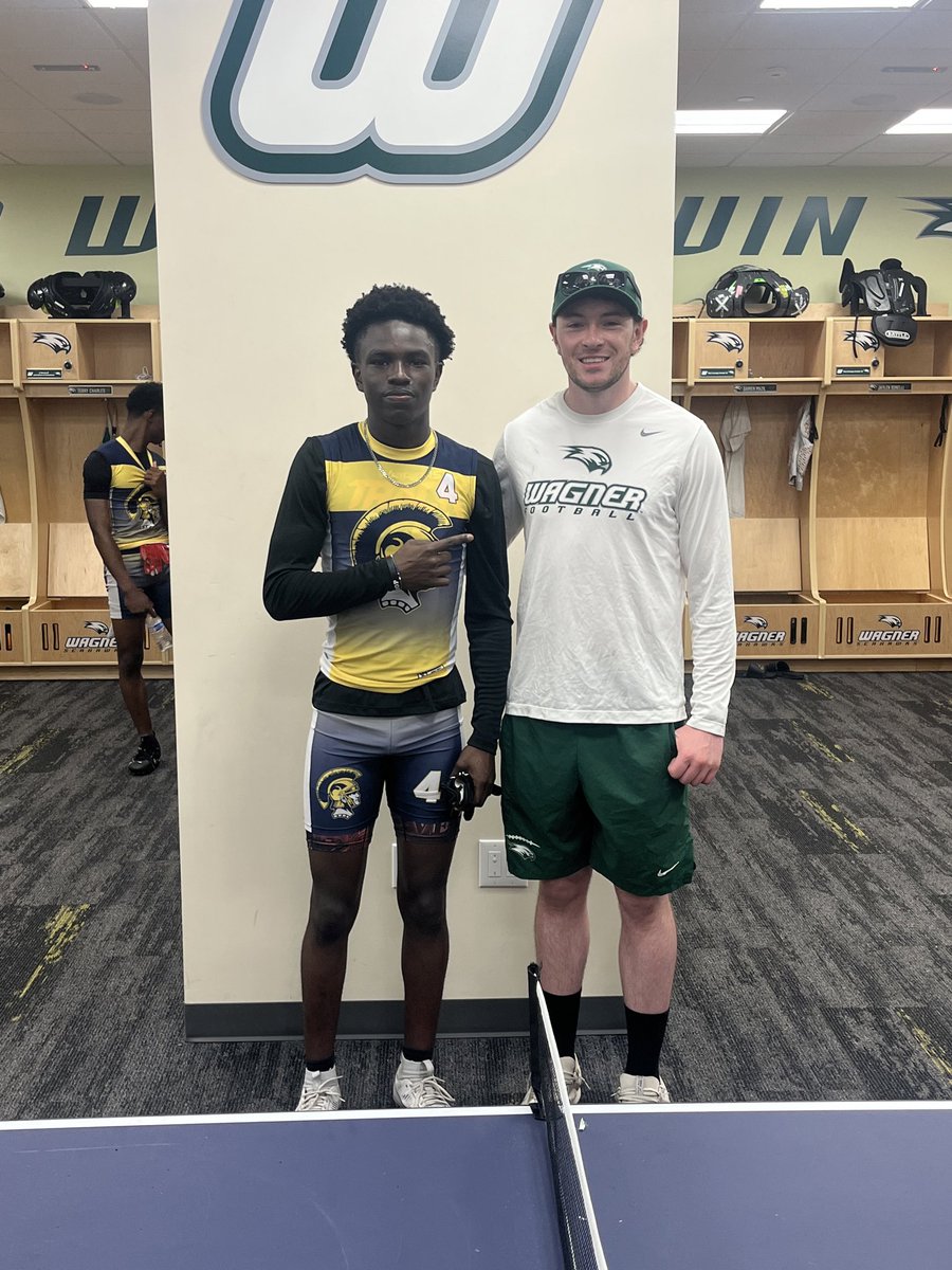 Unisa5x's tweet photo. I had an amazing time at wagner college today 7on7!! Look forward to coming back for another one. Thank you coach @tommasella for having my team and me! https://t.co/sOjUa0hJfB