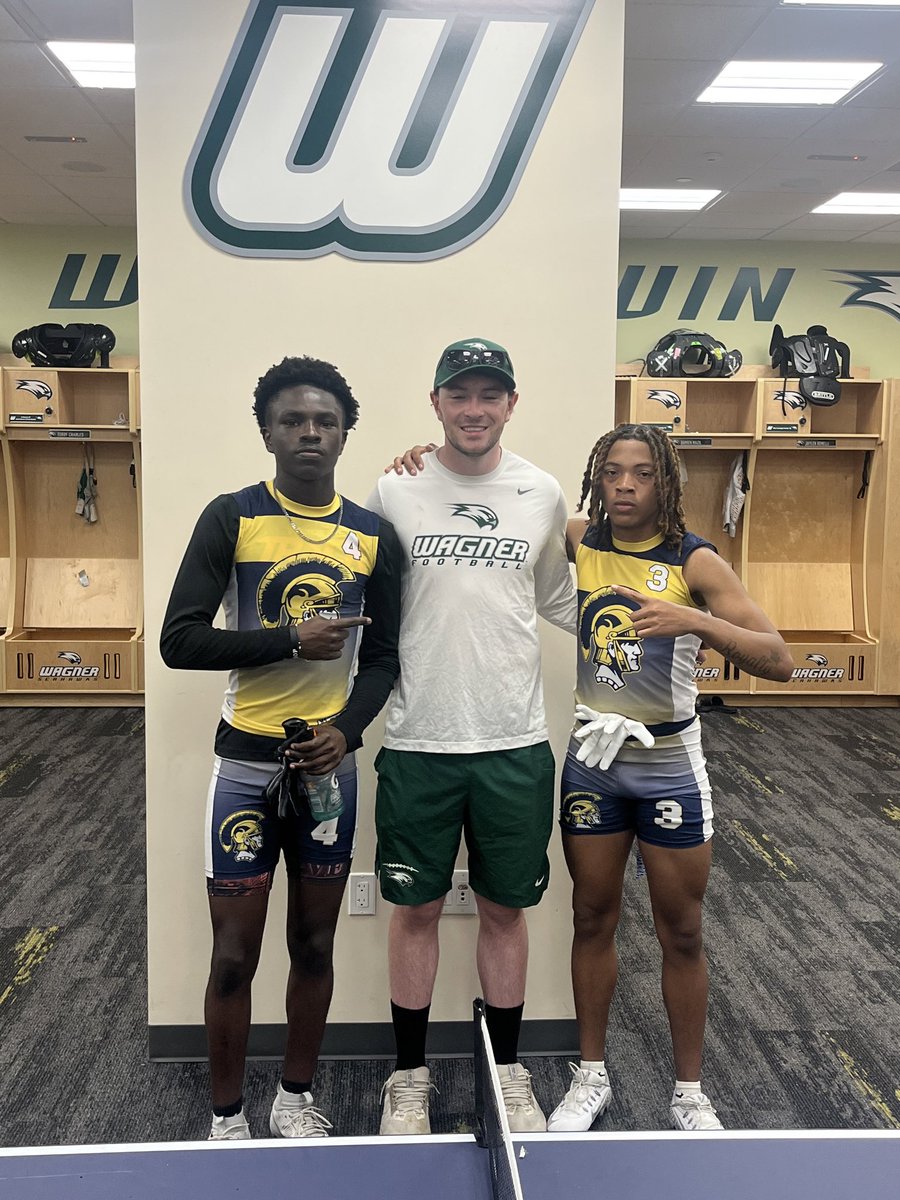 Unisa5x's tweet photo. I had an amazing time at wagner college today 7on7!! Look forward to coming back for another one. Thank you coach @tommasella for having my team and me! https://t.co/sOjUa0hJfB