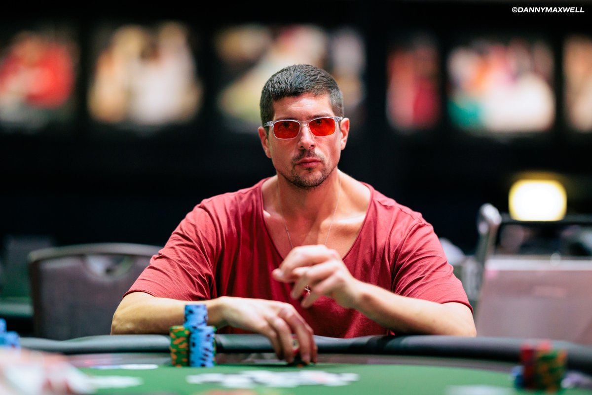 👀 11 players remain in the <a href="/WSOP/">WSOP - World Series of Poker</a> $25K High-Roller 6-Max!

🇧🇬 <a href="/Stoyan_Mad/">Stoyan Madanzhiev</a> currently leads the way, with Michael Rocco following close behind.

⬇️ live updates ⬇️