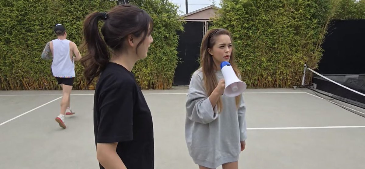 raeshiccups's tweet image. fusrae &amp;lt;3