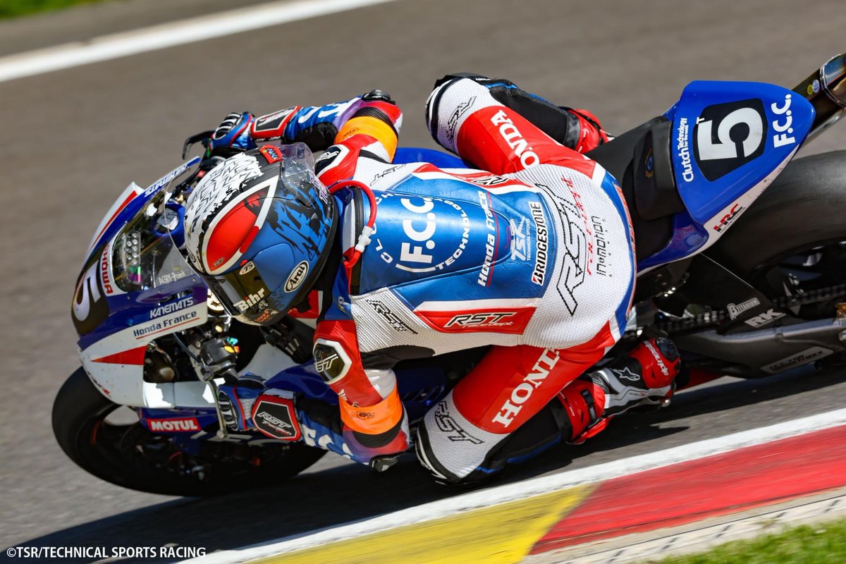 RikaTSR5's tweet photo. The FIM EWC Spa 8hours is over.
F.C.C. TSR Honda France was able to score points with @AlanTecher89 and @joshhookdotnet making a great push and finishing in 5th place.
Thank you very much to everyone who supported us in this round.

#8hspamotos #FIMEWC https://t.co/tBHwManjzc