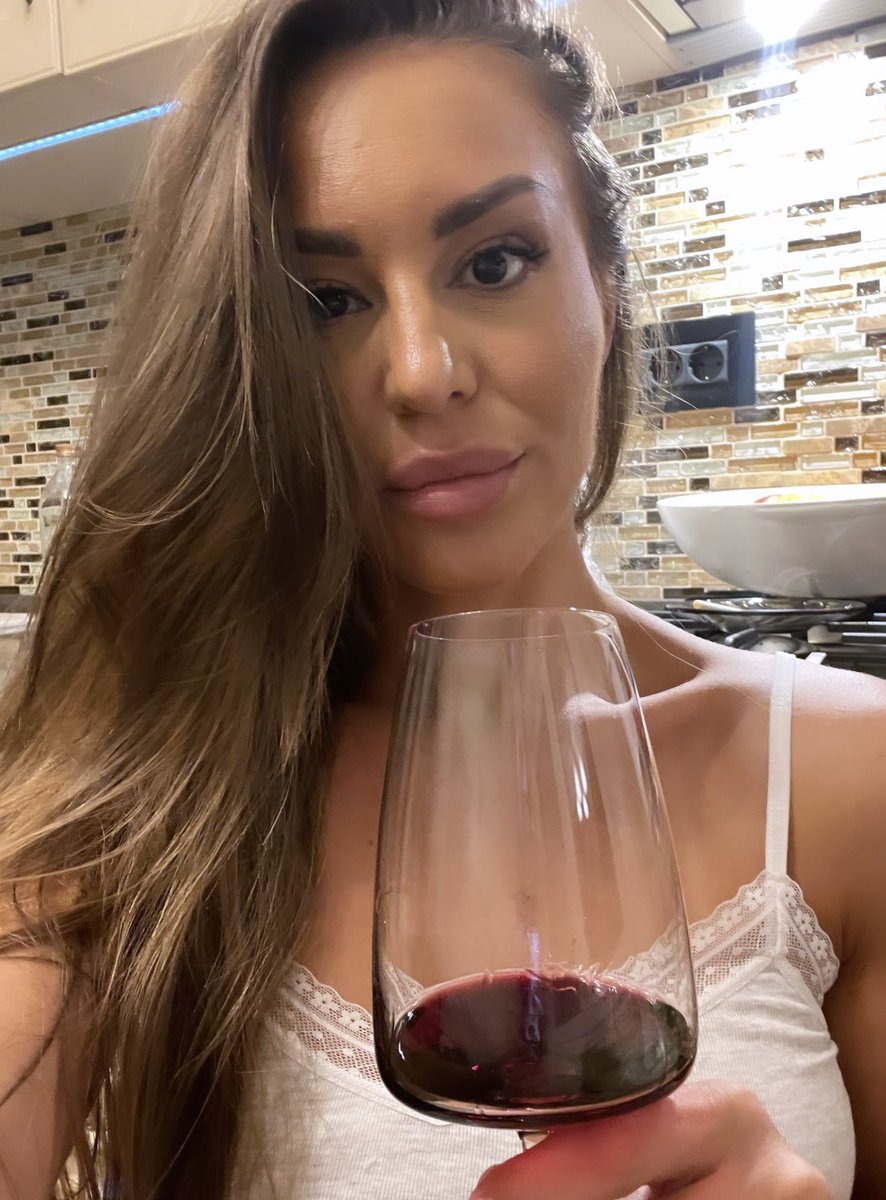 SandraLopez tweet media