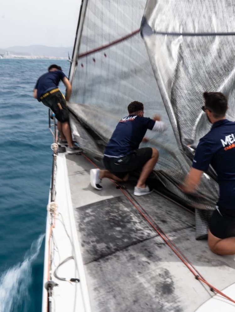 cadenasermel's tweet photo. ⛵La flota de @maritimomelilla continúa su participación en la "Málaga Sailing Cup"

➡️Tras la segunda jornada, el ‘Olivita’ se sitúa en 3ª posición, igualado con el 2°, en ORC 4-5 y el ‘Ciudad de Melilla’ es 4° en ORC 1-2 https://t.co/2MXTOtzpr7