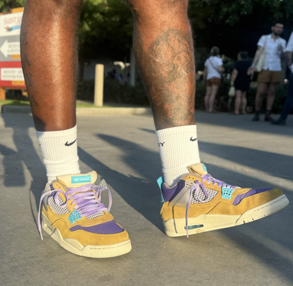 desert moss jordan 4 on feet