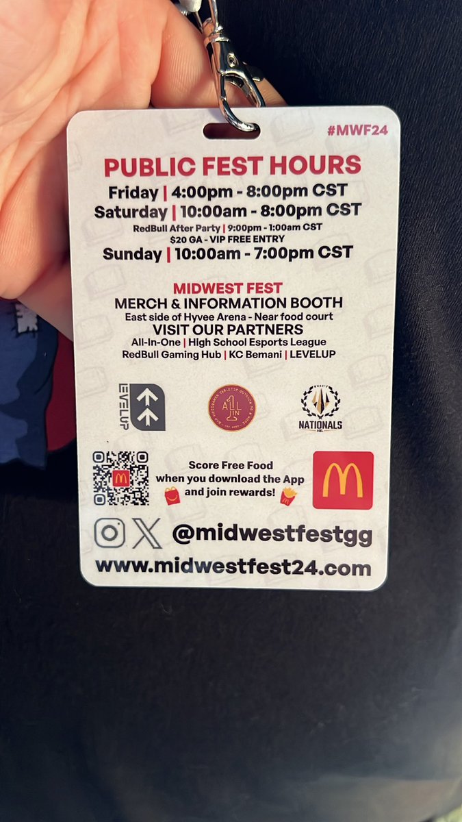 SplatteredGTI's tweet image. I guess anyone who is 18 19 and 20 who purchased a VIP badge won’t be going to the after party. Paid an extra $50 for free admission to an after party that was moved to a free public bar. Also cold pizza that was never announced to the VIPs. @AdrianArmourKC @MidwestFestGG