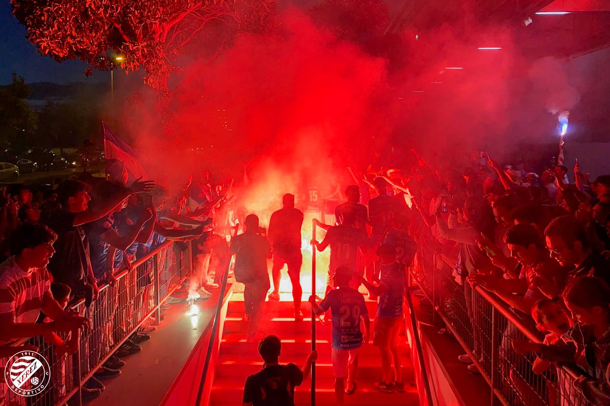 XEREZ DEPORTIVO (@xerezdfc) on Twitter photo 🔥🏟️ Simplemente increíble lo vivido hoy en Chapín.
💙 Comunión 𝐞𝐪𝐮𝐢𝐩𝐨 𝐲 𝐚𝐟𝐢𝐜𝐢𝐨́𝐧.
🗣️ ¡Lo vamos a conseguir!
📸 <a href="/Tsb97/">Teresa Salas</a>
#LibreYNuestro | #SomosUno 🔥🏟️ Simplemente increíble lo vivido hoy en Chapín.
💙 Comunión 𝐞𝐪𝐮𝐢𝐩𝐨 𝐲 𝐚𝐟𝐢𝐜𝐢𝐨́𝐧.
🗣️ ¡Lo vamos a conseguir!
📸 <a href="/Tsb97/">Teresa Salas</a>
#LibreYNuestro | #SomosUno