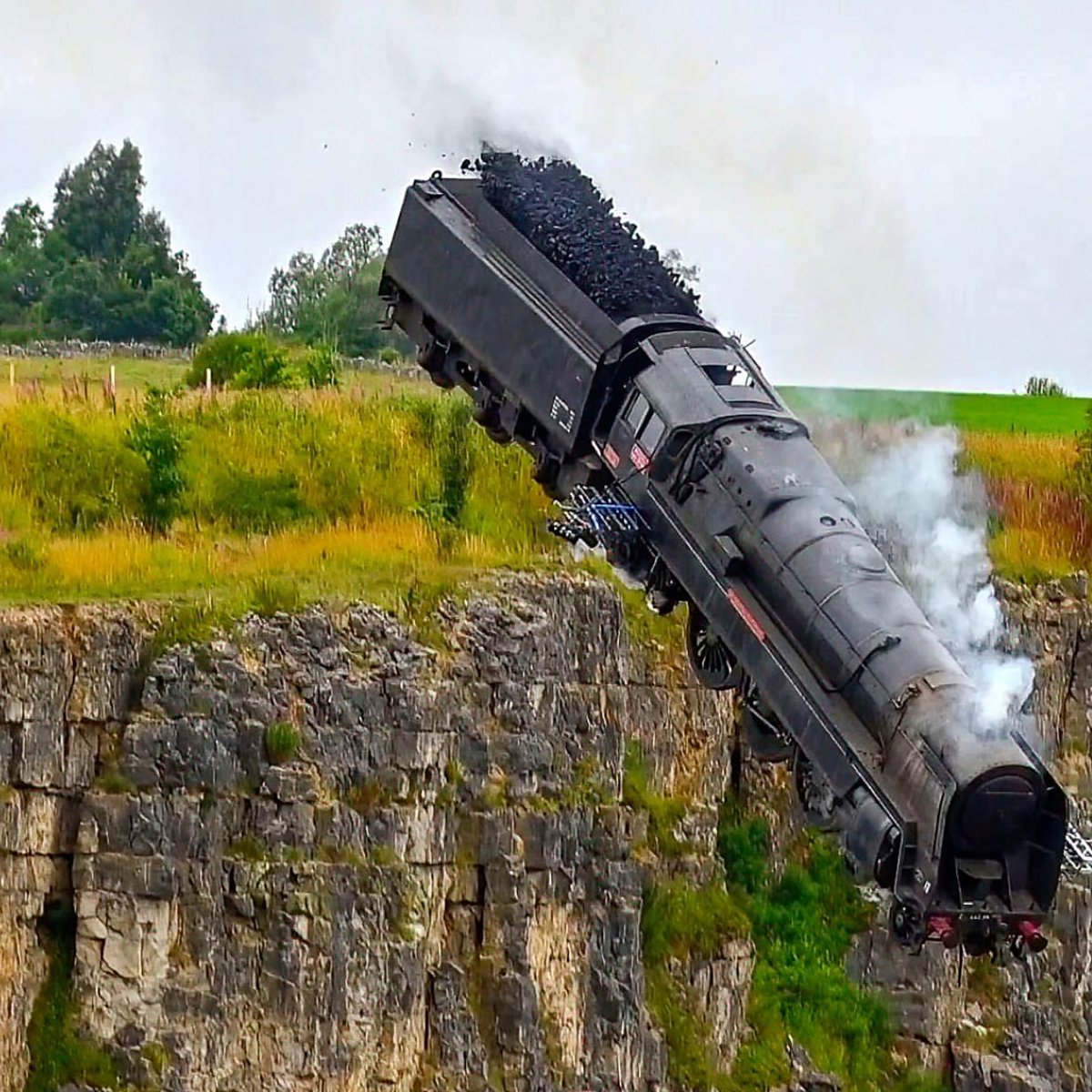 Tiddler197's tweet image. &quot;It would be a dream come true, if only I could be an engine.&quot;
Me: Uh are you sure about that?