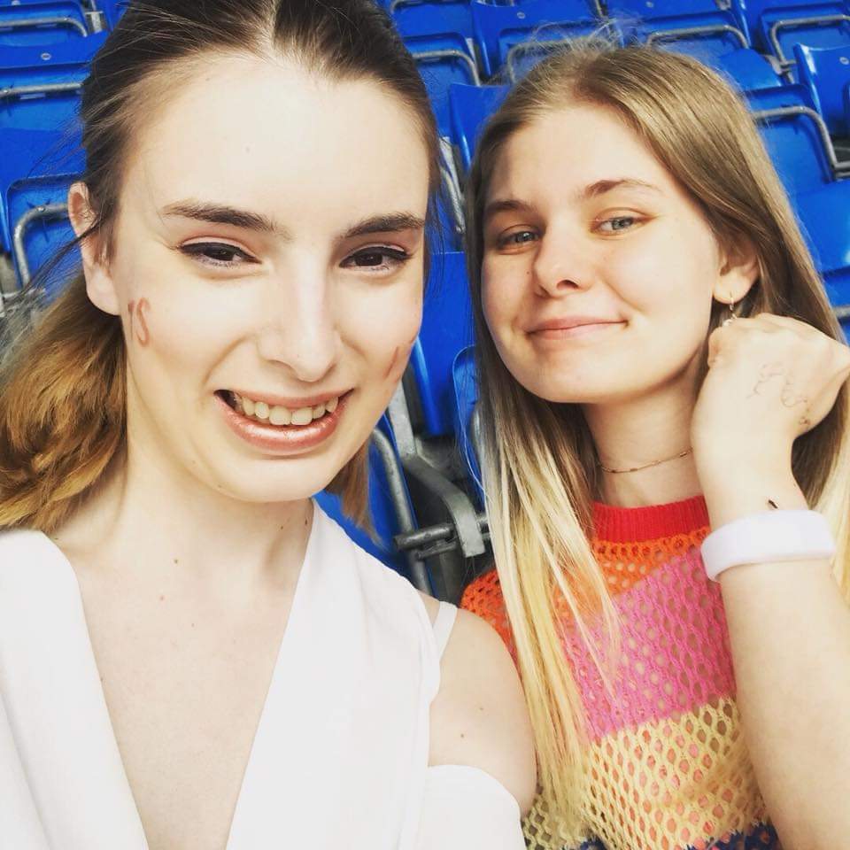 AbbiOzyerkey's tweet photo. 6 years to the day I first saw @taylorswift13 and here we are again at Edinburgh @taylornation13 #EdinburghTStheErasTour https://t.co/oDCHYVfpyb