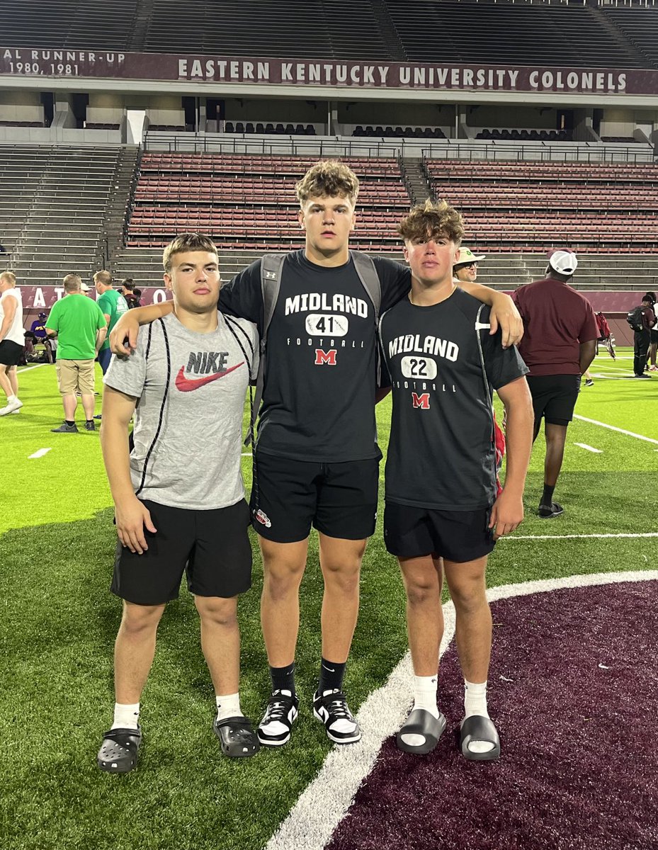 Had a great camp yesterday ⁦<a href="/EKUFootball/">EKU Football</a>⁩. Thank you for having me down. Great atmosphere and great opportunity to compete!! ⁦<a href="/elijahpratt24/">Elijah Pratt</a>⁩ ⁦<a href="/LanceMassey15/">Lance Massey</a>⁩ ⁦<a href="/JasonPratt89/">Jason Pratt</a>⁩ ⁦⁦<a href="/MikeDDietzel1/">CoachDietz</a>⁩