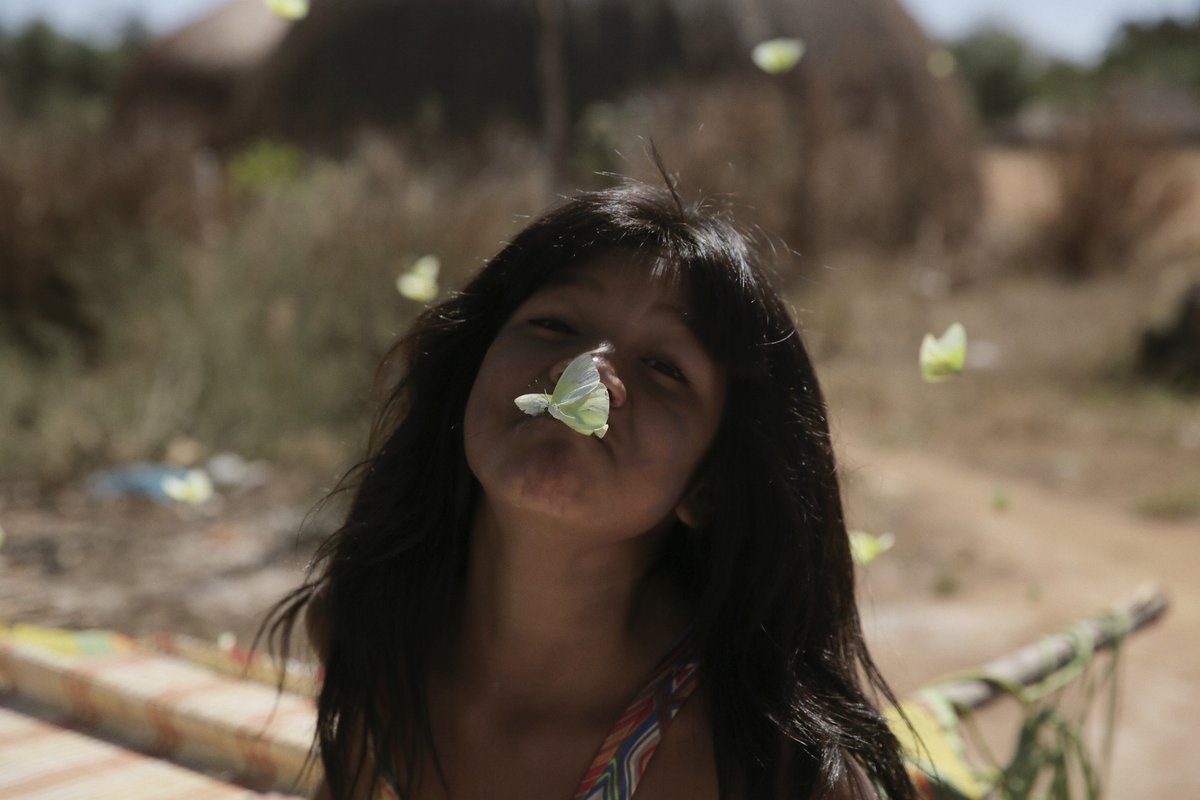 socioambiental's tweet image. 🏹 “Os olhos do Xingu”: Mostra de fotografias dos comunicadores da Rede Xingu+ é exibida em Oslo, capital da Noruega. 🧵 Siga o fio e saiba mais.

📸 Tauana Kalapalo/2016