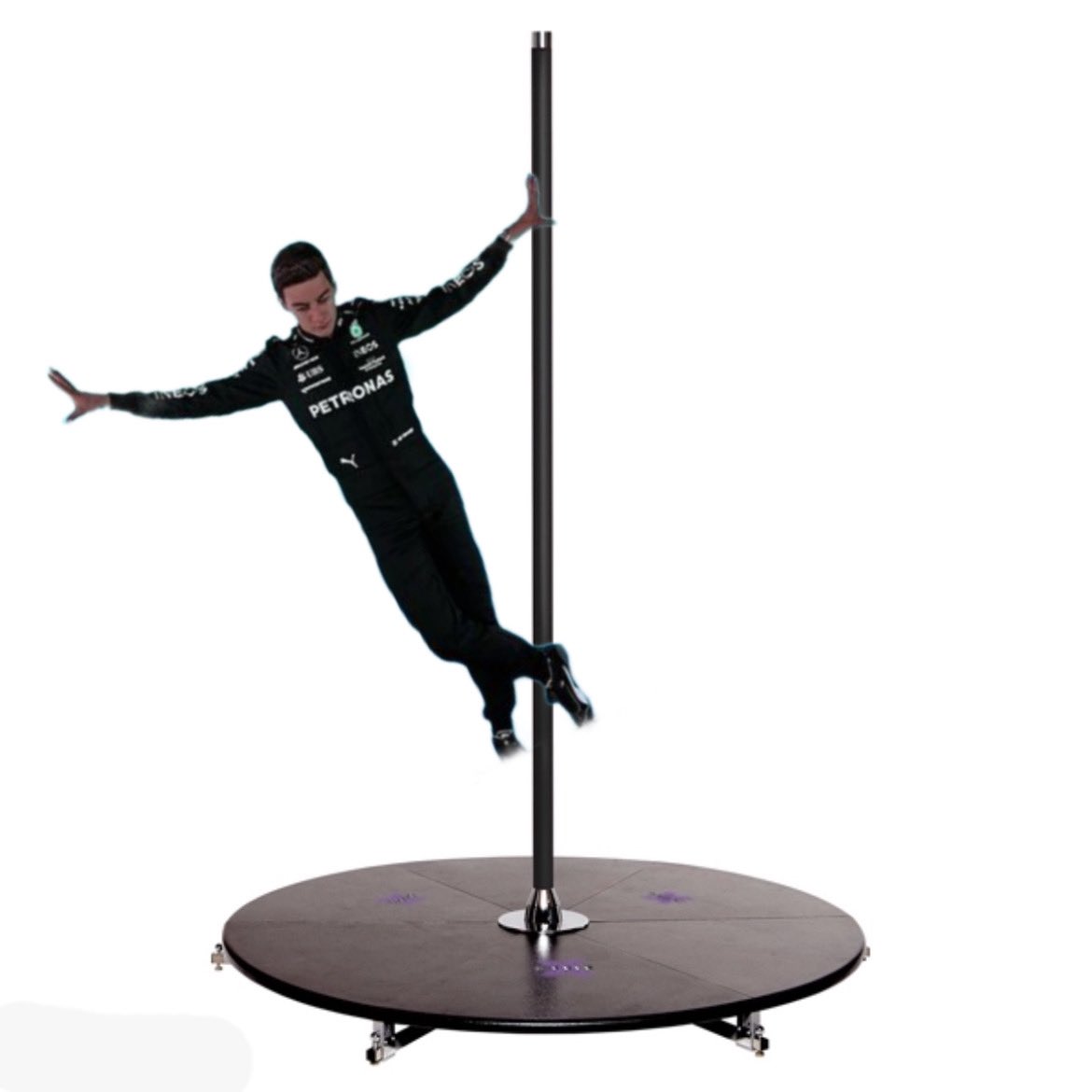 yesandgrande's tweet photo. GEORGE ON POLE !!!!!!!! https://t.co/S2JpPEoGGy