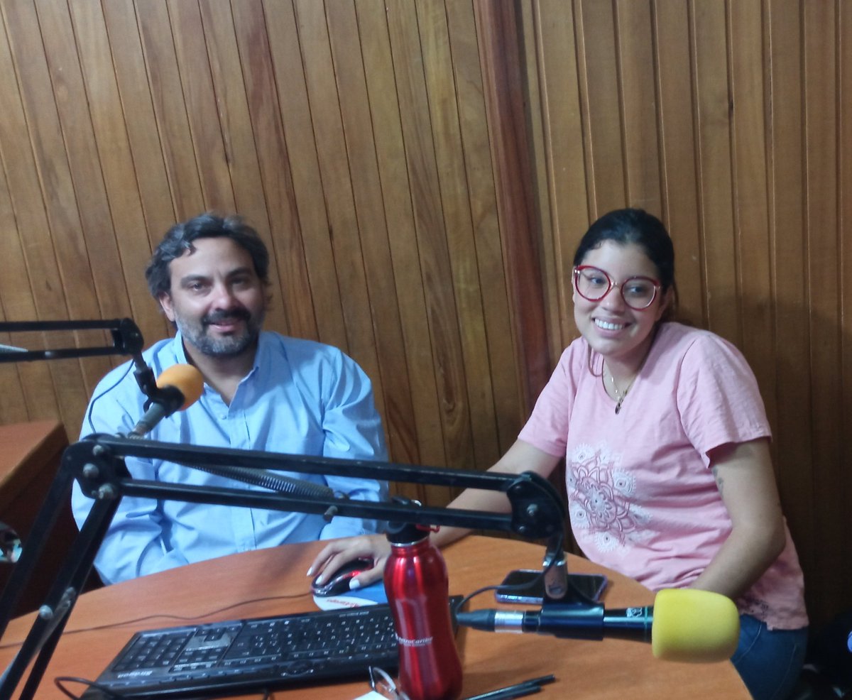 ecorina2's tweet photo. Gracias a Karina Estraño de @todosxfuturo  y a Óscar Shariff Hernández de @ViajaVerde por sus comentarios en #EstamosalAire por @Sintonia1420am 

¡Recorramos y cuidemos #Venezuela🇻🇪! ¡Feliz sábado! https://t.co/X5qXghbtJa