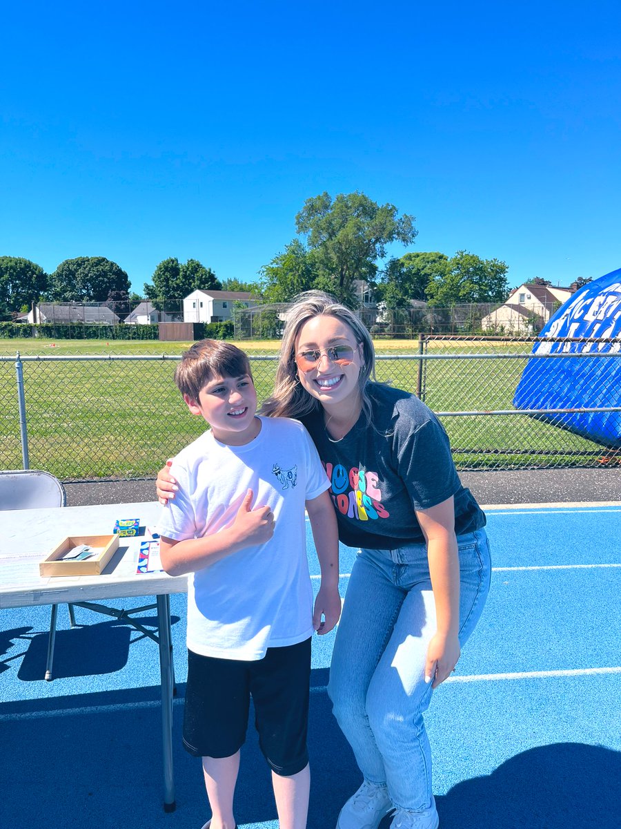 Ms. Cariddi (@ameliacariddisw) on Twitter photo I loved representing BeYOUtiful Club at Oceansideโs Community, Wellness, and Belonging day! What a wonderful day of belonging ๐๐๐ <a href="/OceansideSch2/">Oceanside School #2</a> I loved representing BeYOUtiful Club at Oceansideโs Community, Wellness, and Belonging day! What a wonderful day of belonging ๐๐๐ <a href="/OceansideSch2/">Oceanside School #2</a>