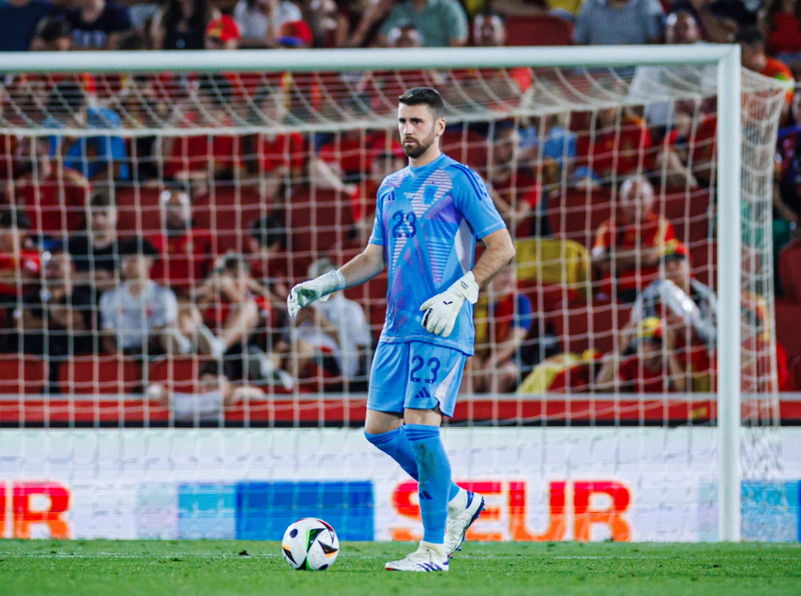 Unai Simón: El 'veterano' en la portería. Imagen vía: Selección Española.
