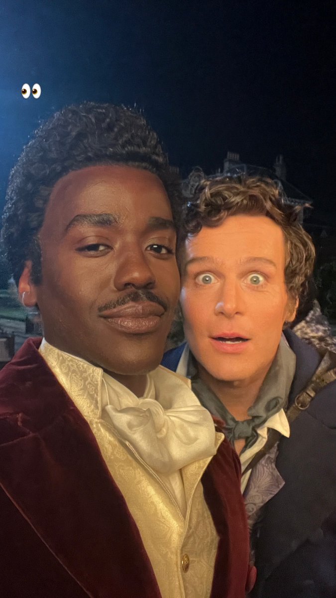 Jonathan Groff Daily tweet media