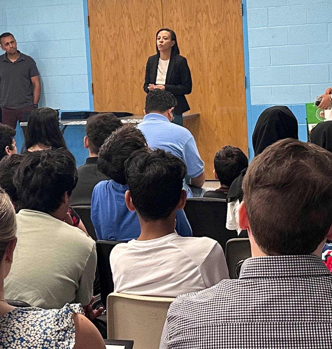 Northern VA Resettling Afghan Families Together tweet media