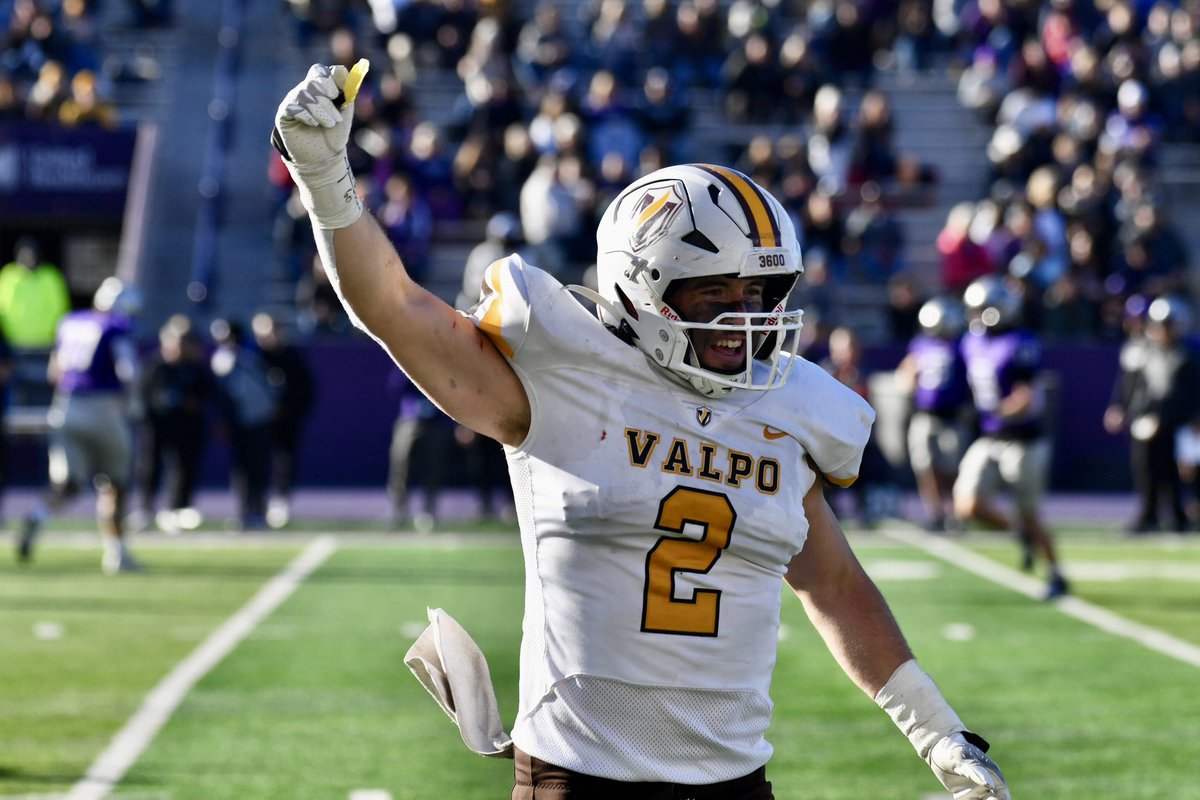Caleb McDonald (@calebmcdonald27) on Twitter photo After an amazing conversation with <a href="/ROADS2GREATNESS/">Dayven Coleman aka “Coach DayDay”</a> I’m blessed to receive my second D1 offer from the University of Valpoaraiso! <a href="/WPCatsFootball/">Winter Park Football</a> <a href="/CoachHoats/">Coach Chris Hoats</a> <a href="/B_Dyer2/">Brandon Dyer</a> <a href="/D_Benson17/">CoachDBensonWPHS</a> After an amazing conversation with <a href="/ROADS2GREATNESS/">Dayven Coleman aka “Coach DayDay”</a> I’m blessed to receive my second D1 offer from the University of Valpoaraiso! <a href="/WPCatsFootball/">Winter Park Football</a> <a href="/CoachHoats/">Coach Chris Hoats</a> <a href="/B_Dyer2/">Brandon Dyer</a> <a href="/D_Benson17/">CoachDBensonWPHS</a>