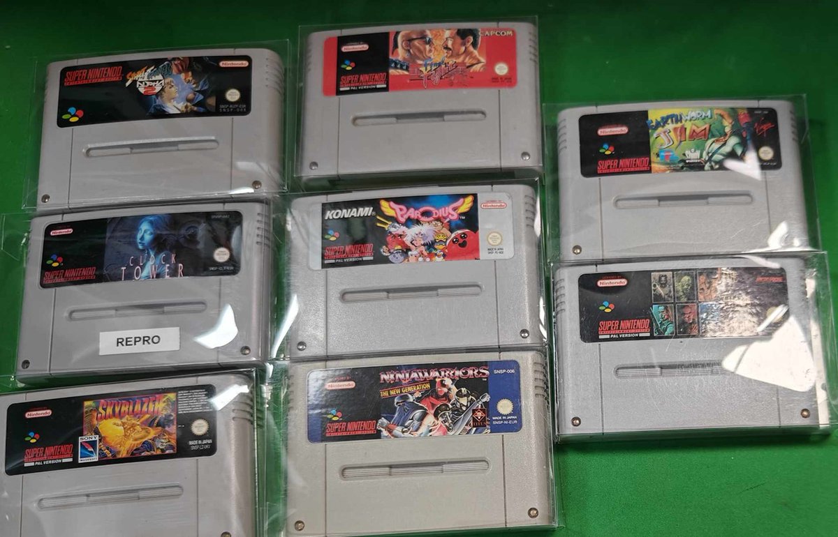 TzibuTwitch's tweet photo. Retro stuff that I unboxed on my stream 8.6.2024
Part 1/3
#twitch #twitchtv #tzibu #twitchaffiliate #retro #retrocollector #unboxing #snes #nintendo #sega #megacd #lethalenforcer #lightgun https://t.co/r7wijux1Jb