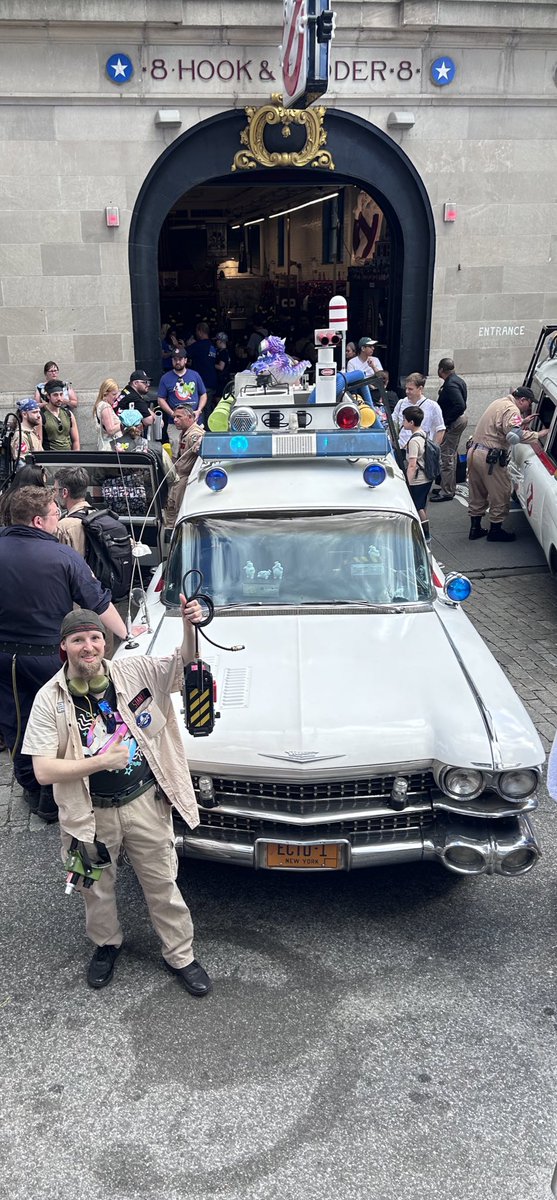 MjolnirMK86's tweet photo. Is there any other way to celebrate? #Ghostbusters #GhostbustersDay #GB40 @gbsul_tpr https://t.co/nk9MulJiWD