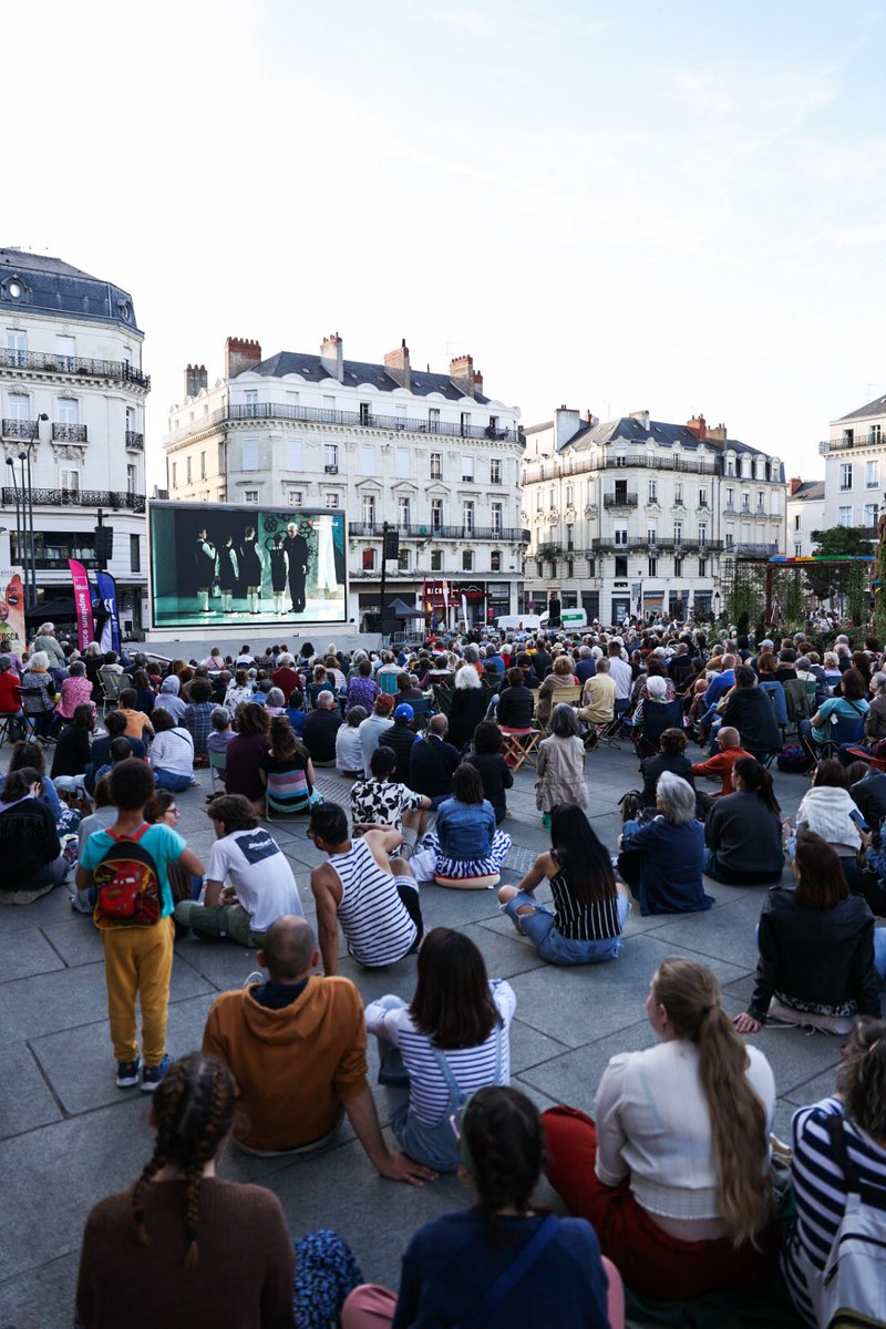 Angers Nantes Opéra (@anopera) on Twitter photo #OpéraSurÉcrans | Plus de 5500 personnes réunies devant Tosca à Nantes, Angers et dans 23 lieux en Pays de la Loire ! Merci à toutes et tous pour votre présence en nombre ! Quelle belle soirée d’opéra ! 🤩
<a href="/NantesMetropole/">Nantes Métropole</a> <a href="/Angers/">Ville d'Angers</a> <a href="/paysdelaloire/">Pays de la Loire</a> <a href="/francemusique/">France Musique</a> <a href="/OperadeRennes/">Opéra de Rennes</a> #OpéraSurÉcrans | Plus de 5500 personnes réunies devant Tosca à Nantes, Angers et dans 23 lieux en Pays de la Loire ! Merci à toutes et tous pour votre présence en nombre ! Quelle belle soirée d’opéra ! 🤩
<a href="/NantesMetropole/">Nantes Métropole</a> <a href="/Angers/">Ville d'Angers</a> <a href="/paysdelaloire/">Pays de la Loire</a> <a href="/francemusique/">France Musique</a> <a href="/OperadeRennes/">Opéra de Rennes</a>