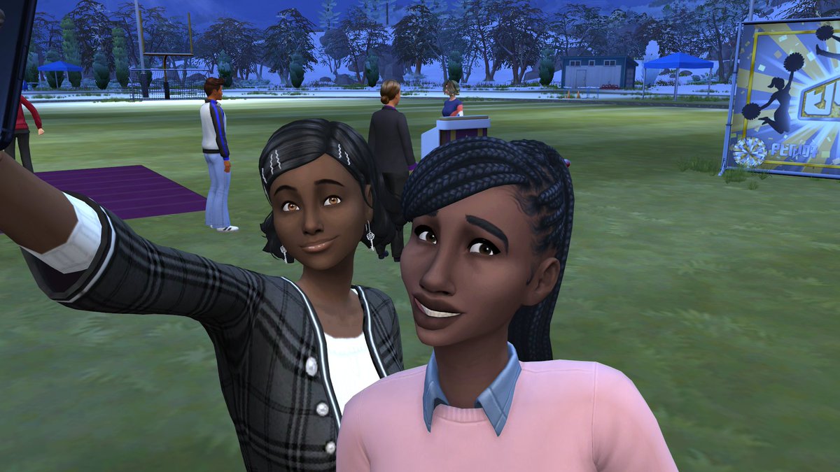 Young Candichu tweet media